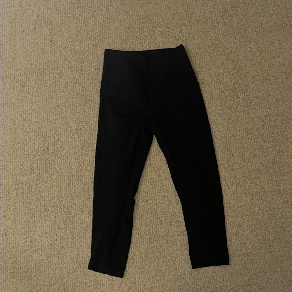 Cropped Black Leggings